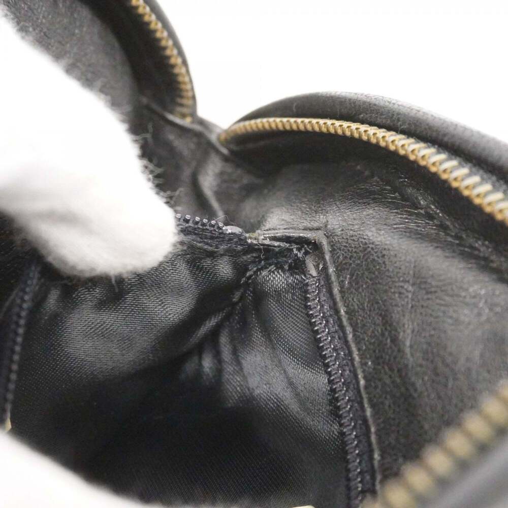 CHANEL Black Lambskin Leather Clutch Bag - Picture 8 of 10